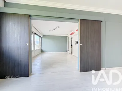 Apartment in Saint-Pierre-en-Faucigny (74800)