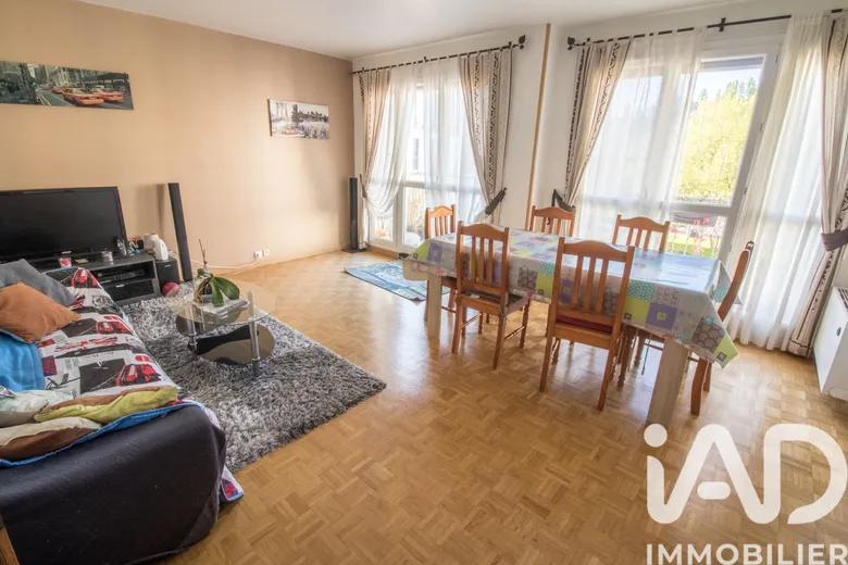 Appartement 4 pièces 80 m² · à Rennes · 80,4 m² · 185 000 €