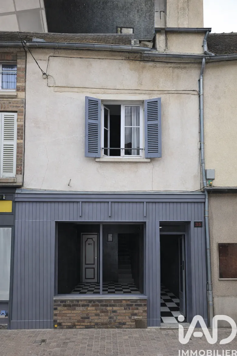 Immeuble 2 pièces 43 m² · à Sens · 43,2 m² · 119 000 €
