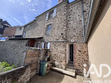 Village house in Ambrières-les-Vallées (53300)