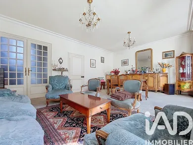 Townhouse in Quimper (29000)