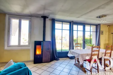 Maison traditionnelle à Vigny (95450)