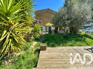 Mas in Le Beausset (83330)