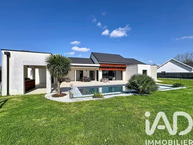 Maison à Ousse (64320)