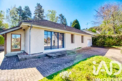 Maison traditionnelle à Avernes (95450)