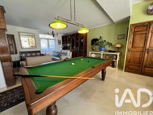 Townhouse in Carpentras (84200)