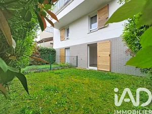 Appartement à Sainte-Geneviève-des-Bois (91700)