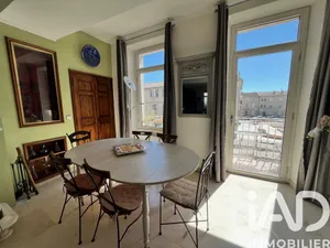 Townhouse in Carpentras (84200)