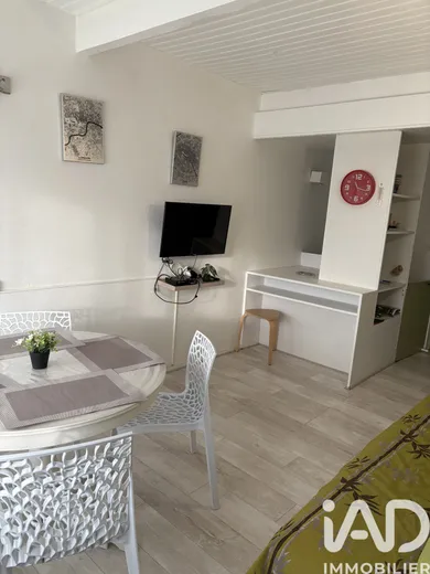 Apartment in Murat-le-Quaire (63150)
