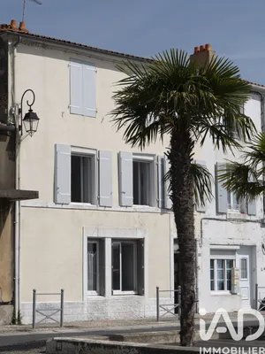 Duplex in Tonnay-Charente (17430)