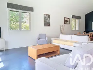 Architectural house in Agen (47000)
