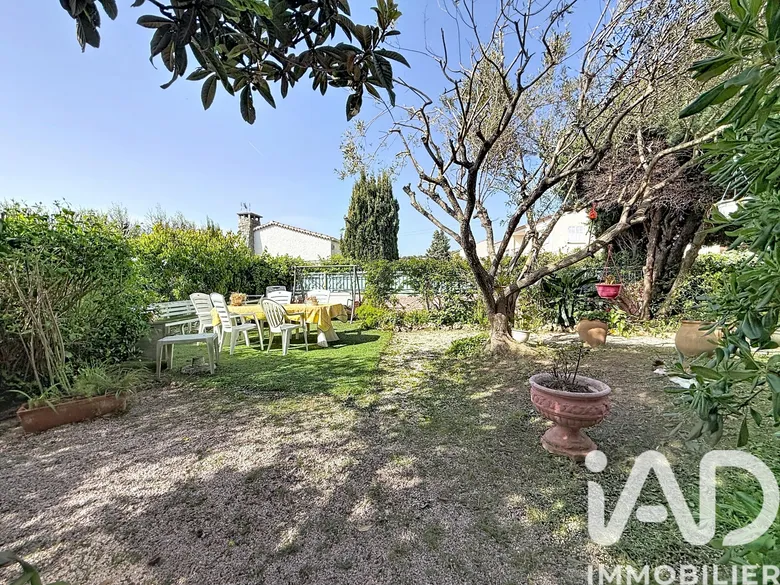 Maison 6 pièces 134 m² · à Six-Fours-les-Plages · 134 m² · 549 000 €