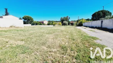 Building plot in Carpentras (84200)