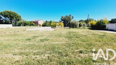 Building plot in Carpentras (84200)