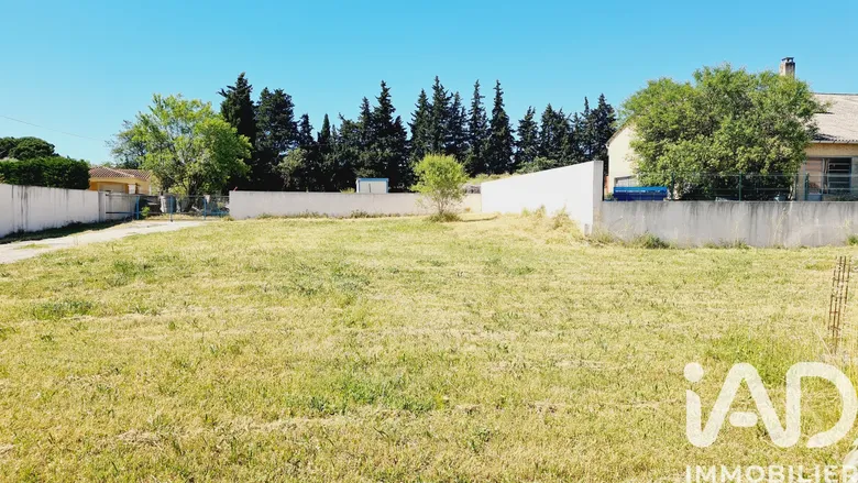 Terrain à bâtir à Carpentras (84200) · 139 500 €