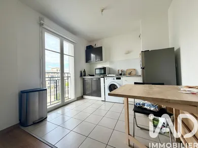 Apartment in Chessy (77700)