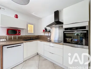 Apartment in Vence (06140)