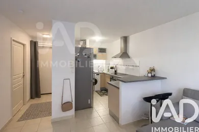 Appartement à Saint-Geniès-de-Malgoirès (30190)