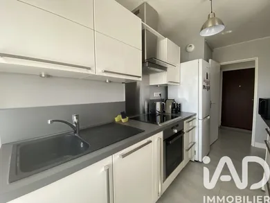 Apartment in Avon (77210)