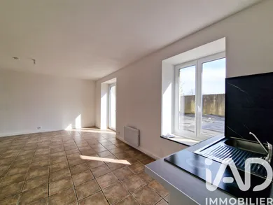 Maison à Carhaix-Plouguer (29270)