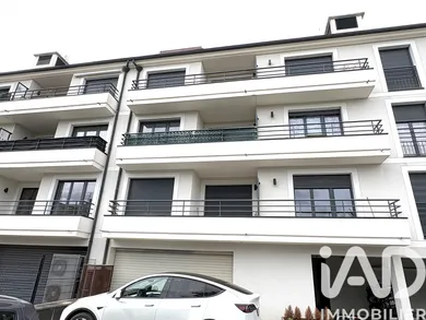 Apartment in Chelles (77500)