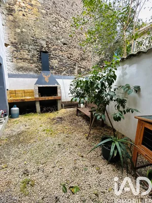 Maison de village à Saint-Thibéry (34630)