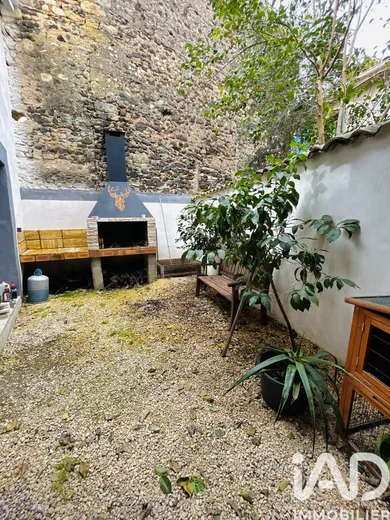 Maison de village à Saint-Thibéry (34630)