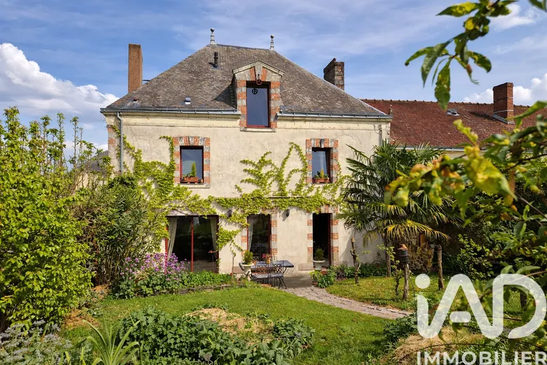 Maison 7 pièces 206 m² · à Montbert · 206 m² · 387 000 €