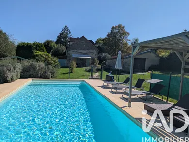 Maison à Saint-Cyprien (24220)