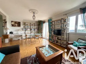 Apartment in Palaiseau (91120)