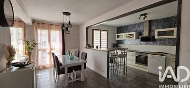 Appartement à Saint-Genest-Lerpt (42530)