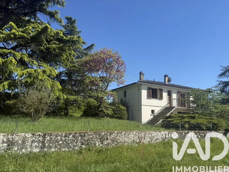 Maison 7 pièces 100 m² · à Saint-Aubin-de-Lanquais · 100 m² · 149 000 €