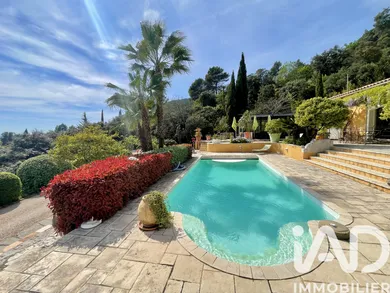 Mas in La Motte (83920)