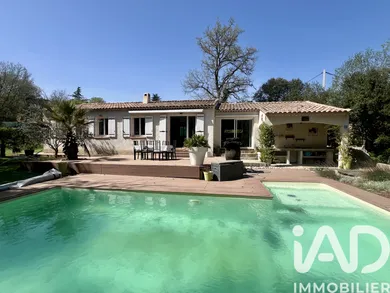 Maison à Nans-les-Pins (83860)