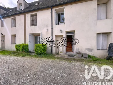 Studio in Ecquevilly (78920)