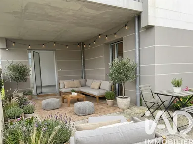 Apartment in Tours (37100)