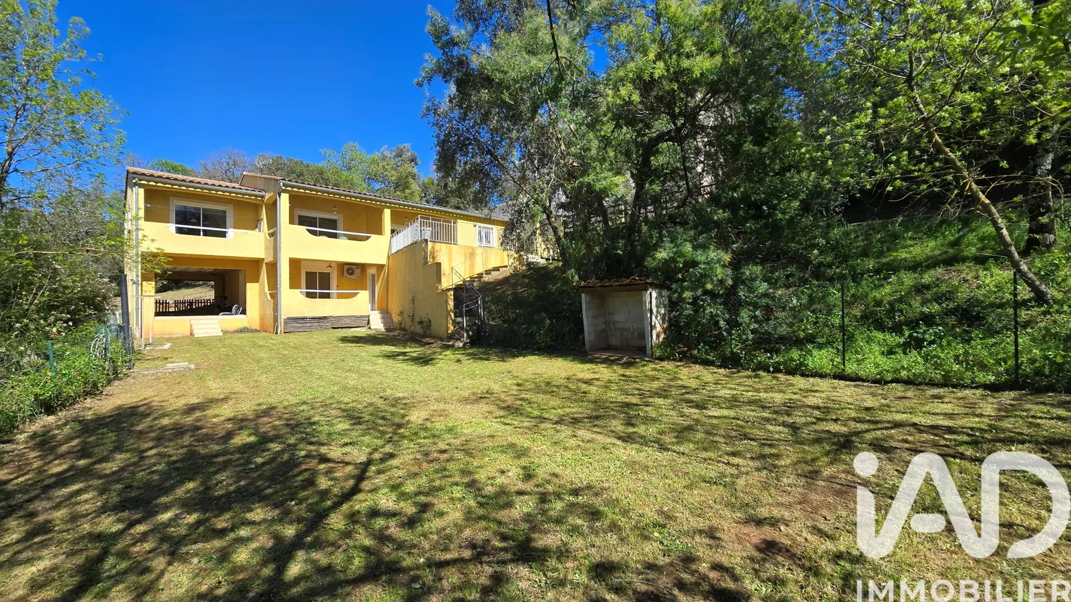 Vente maison à Gonfaron (83590) : maison 7 pièces 187 m² — 3