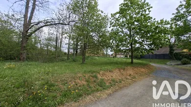 Building plot in Brains-sur-Gée (72550)