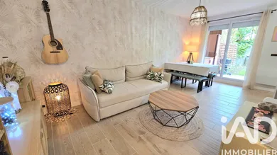 Apartment in Créon (33670)