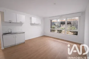 Apartment in Noisy le Sec (93130)