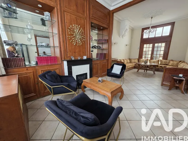 Maison 5 pièces 142 m² · à Tourcoing · 142 m² · 252 000 €