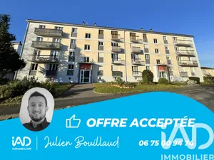Apartment in Fontenay-le-Comte (85200)