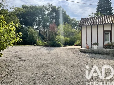 Village house in Saint-Genest-sur-Roselle (87260)