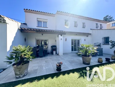 Traditional house in Antibes (06160)