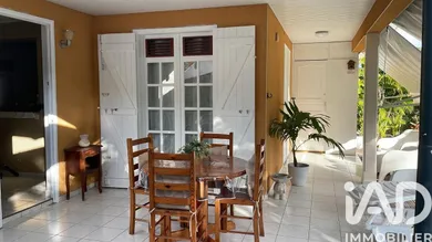 Maison à Baie-Mahault (97122)