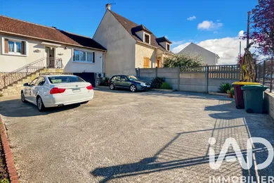 Maison traditionnelle à Montfermeil (93370)