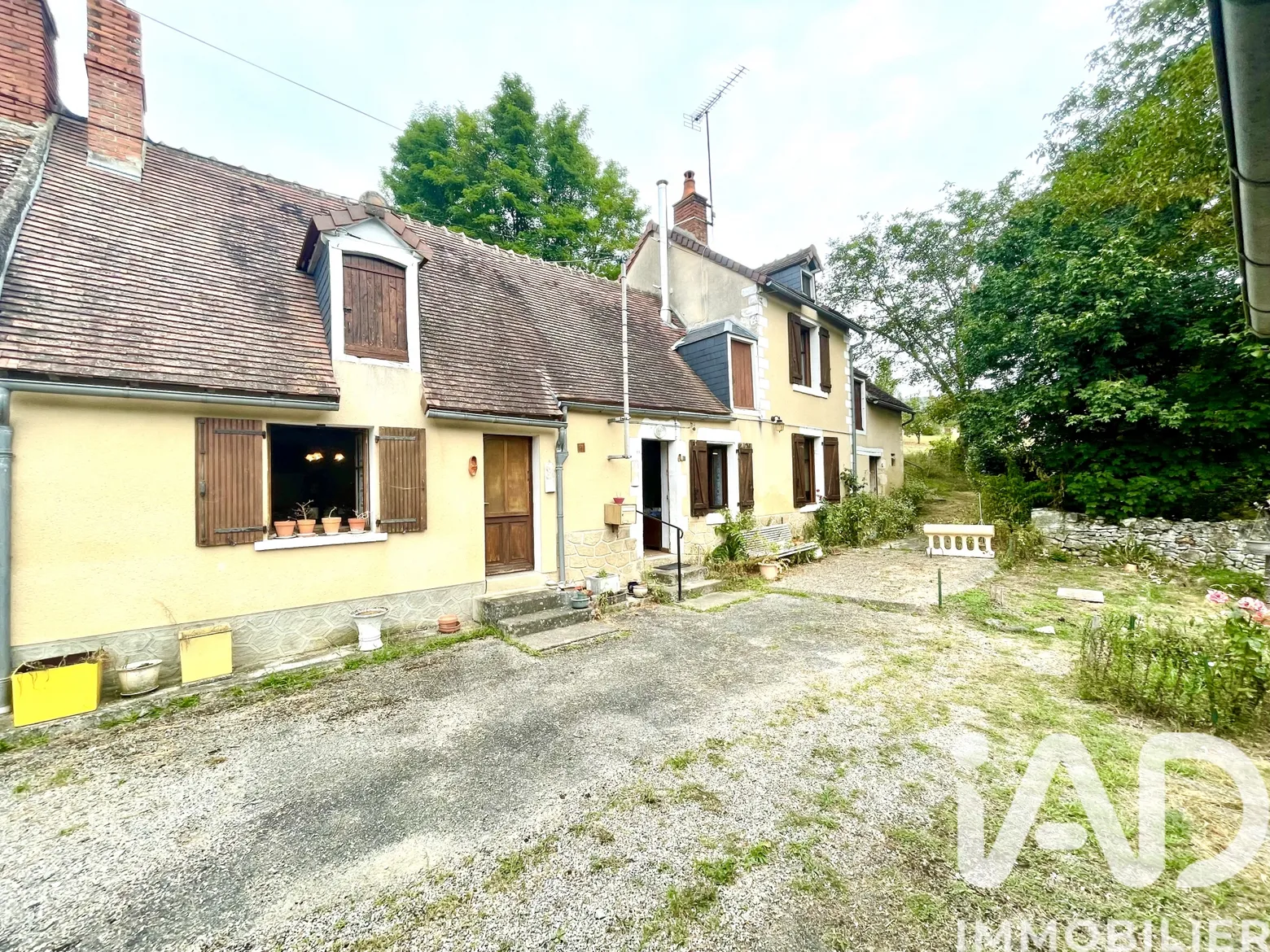 Vente maison à Ruffec (36300) : maison de campagne 3 pièces 87 m² — 2