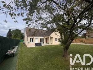 Maison traditionnelle à Saint-Martin-en-Bière (77630)