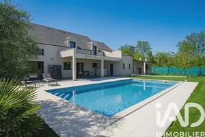 Maison traditionnelle à Luynes (37230)