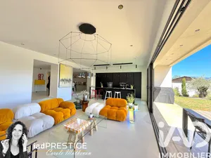 Maison d'architecte à Peaugres (07340)